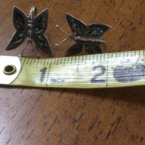 Butterfly Sterling Silver & Abalone Screw Back Earrings Vintage, Whimsical. - Picture 6 of 7